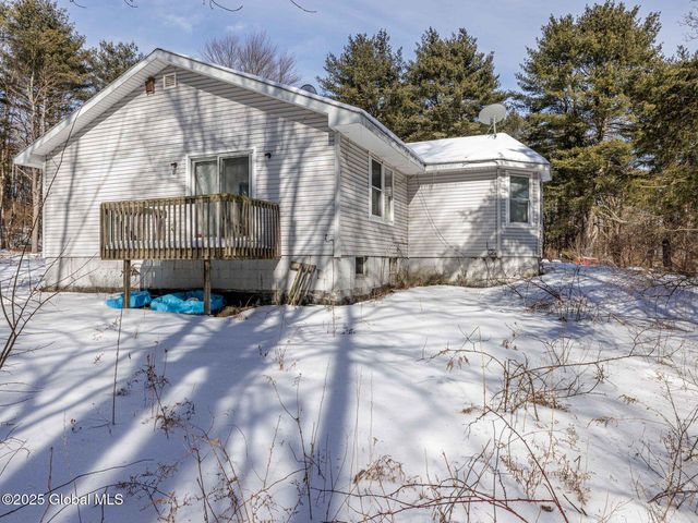 1769 Route 51, New Baltimore, NY 12087