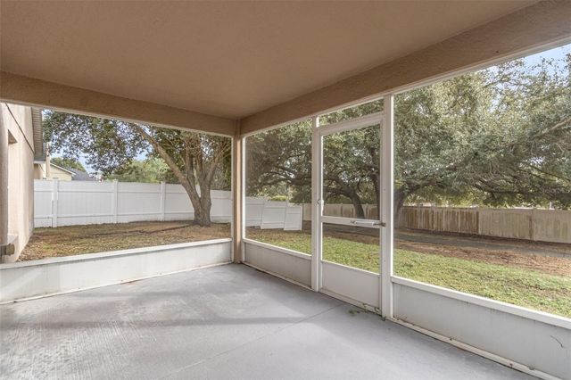 174 DAKOTA AVENUE, Groveland, FL 34736