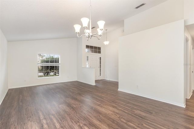 174 DAKOTA AVENUE, Groveland, FL 34736