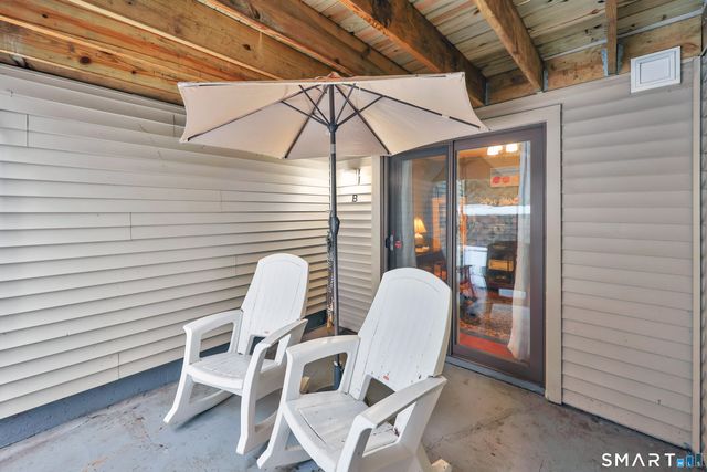 260 Brittany Farms Road APT B, New Britain, CT 06053