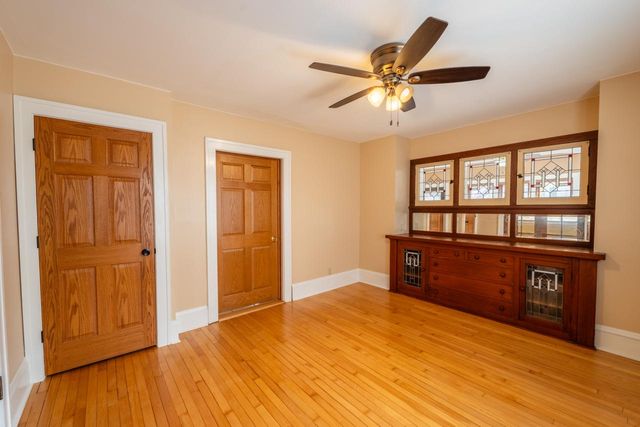 809 Richards AVENUE, Watertown, WI 53094