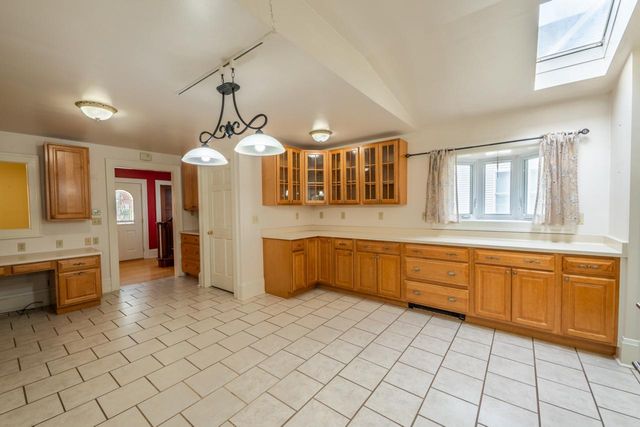 809 Richards AVENUE, Watertown, WI 53094