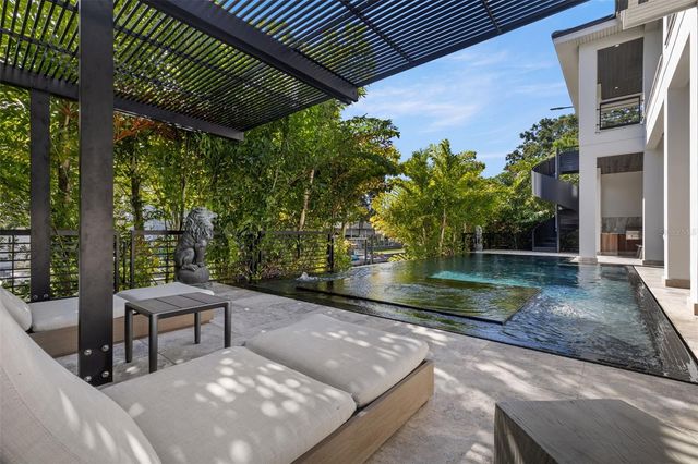 4924 W SAN RAFAEL STREET, Tampa, FL 33629