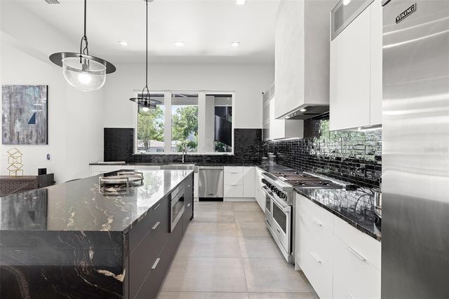 4924 W SAN RAFAEL STREET, Tampa, FL 33629