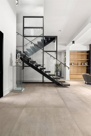 4924 W SAN RAFAEL STREET, Tampa, FL 33629