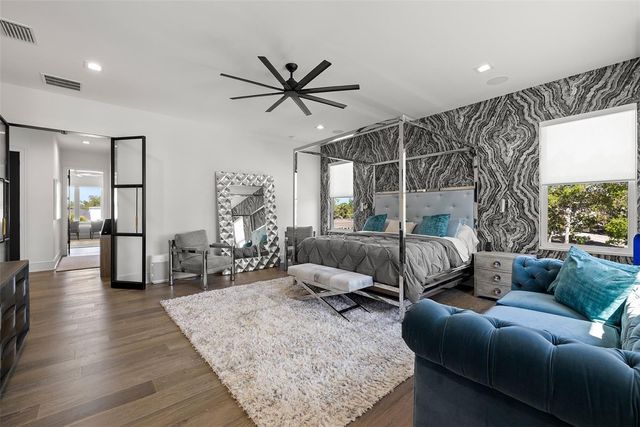 4924 W SAN RAFAEL STREET, Tampa, FL 33629