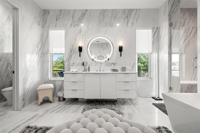 4924 W SAN RAFAEL STREET, Tampa, FL 33629