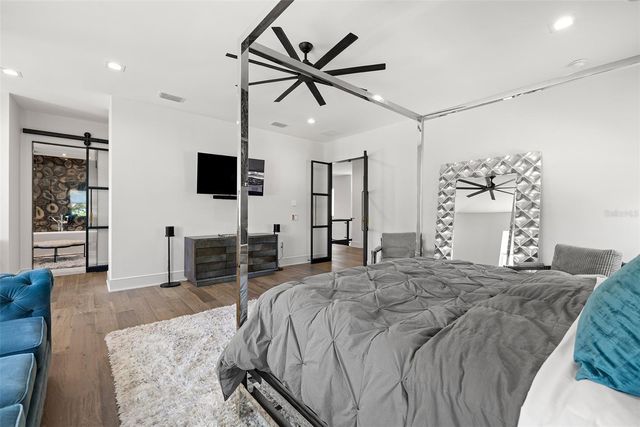 4924 W SAN RAFAEL STREET, Tampa, FL 33629