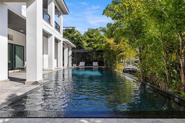 4924 W SAN RAFAEL STREET, Tampa, FL 33629