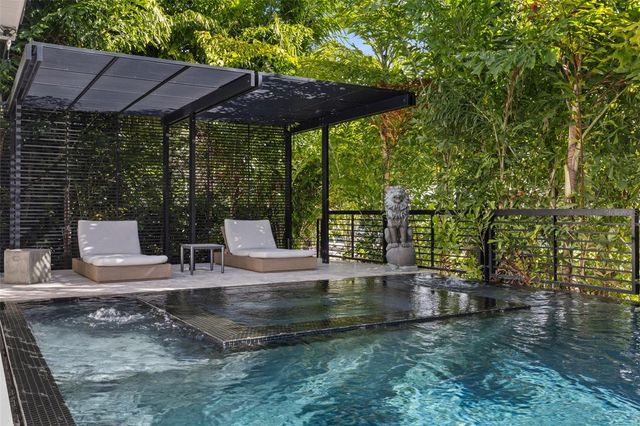 4924 W SAN RAFAEL STREET, Tampa, FL 33629