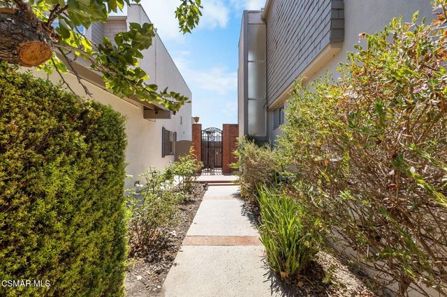 1654 Edgewater Lane, Camarillo, CA 93010