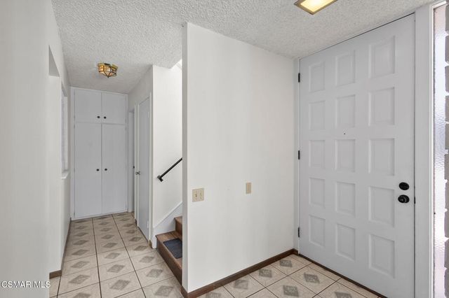 1654 Edgewater Lane, Camarillo, CA 93010