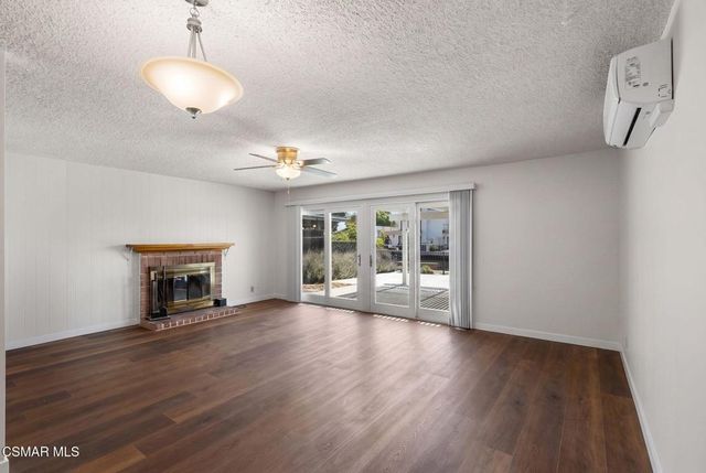 1654 Edgewater Lane, Camarillo, CA 93010
