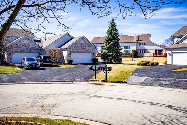 65 Aegina Court, Tinley Park, IL 60477