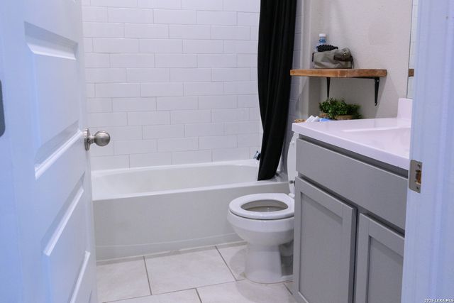 21037 RINDLE LANE, San Antonio, TX 78266