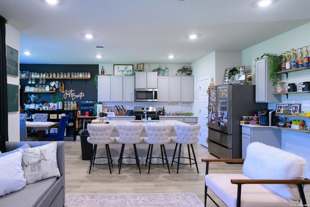 21037 RINDLE LANE, San Antonio, TX 78266