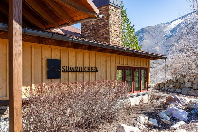 806 S SUMMIT CREEK DR, Woodland Hills, UT 84653