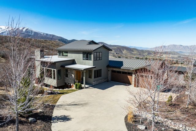 806 S SUMMIT CREEK DR, Woodland Hills, UT 84653