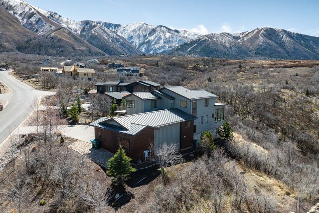 806 S SUMMIT CREEK DR, Woodland Hills, UT 84653