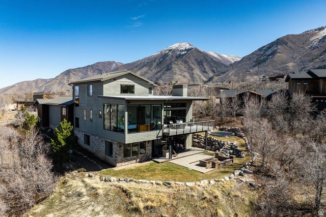 806 S SUMMIT CREEK DR, Woodland Hills, UT 84653