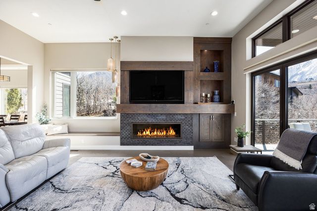 806 S SUMMIT CREEK DR, Woodland Hills, UT 84653