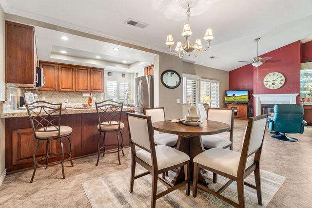 42892 Scirocco Road, Palm Desert, CA 92211