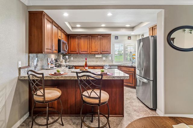 42892 Scirocco Road, Palm Desert, CA 92211