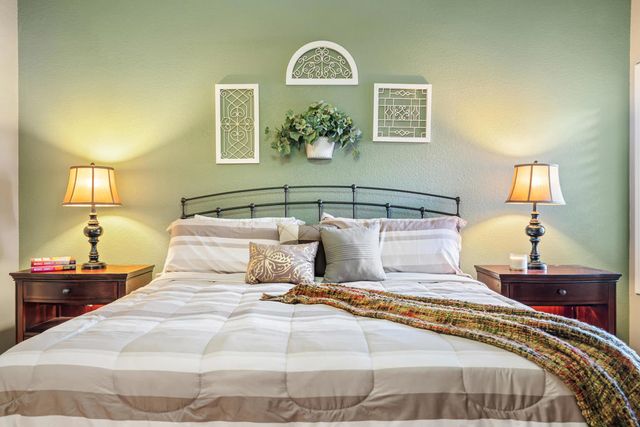 42892 Scirocco Road, Palm Desert, CA 92211