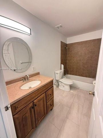 5402 NW 120th Ave, Coral Springs, FL 33076