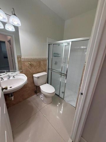 5402 NW 120th Ave, Coral Springs, FL 33076