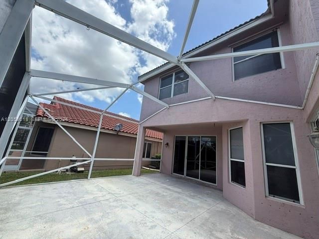 5402 NW 120th Ave, Coral Springs, FL 33076