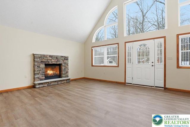 102 Chitimacha Drive, Coolbaugh Twp, PA 18347