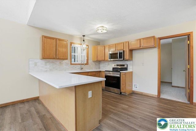 102 Chitimacha Drive, Coolbaugh Twp, PA 18347