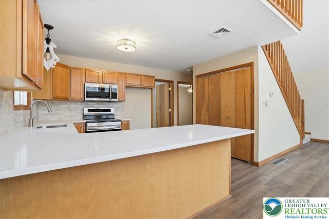 102 Chitimacha Drive, Coolbaugh Twp, PA 18347