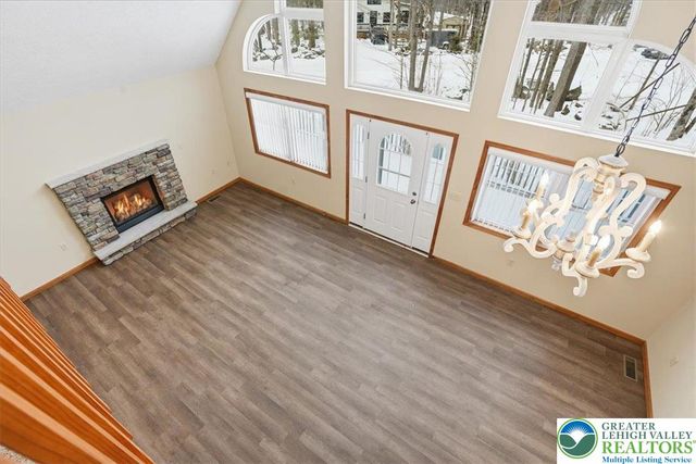 102 Chitimacha Drive, Coolbaugh Twp, PA 18347