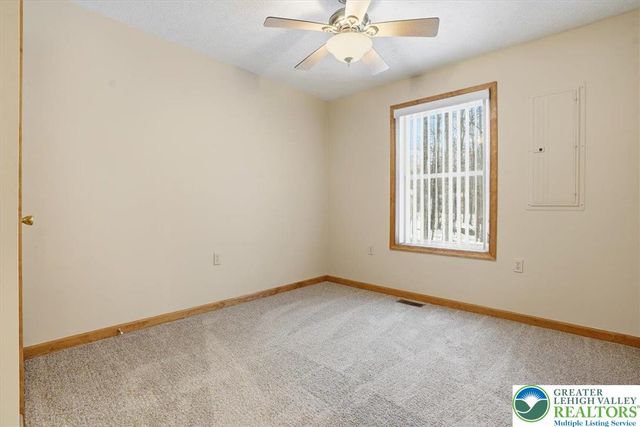 102 Chitimacha Drive, Coolbaugh Twp, PA 18347