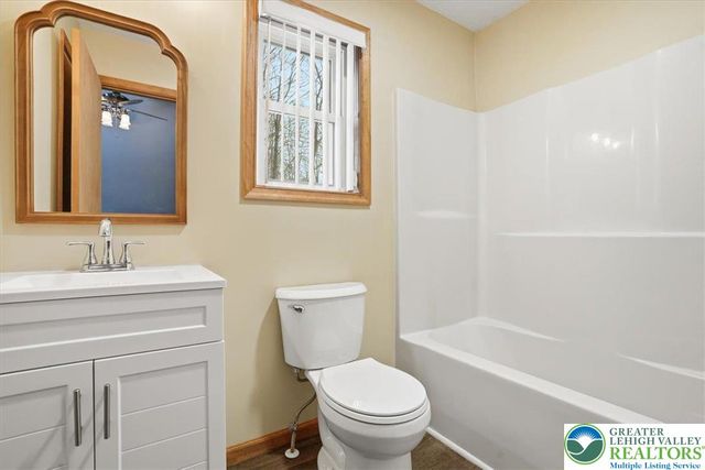 102 Chitimacha Drive, Coolbaugh Twp, PA 18347