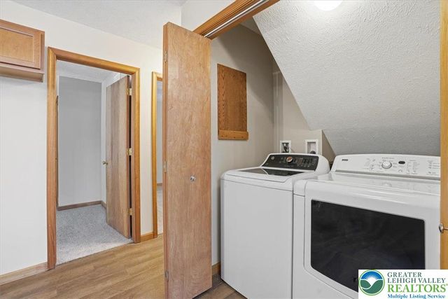 102 Chitimacha Drive, Coolbaugh Twp, PA 18347