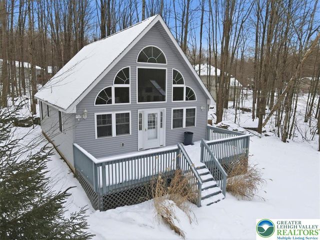 102 Chitimacha Drive, Coolbaugh Twp, PA 18347