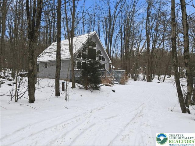 102 Chitimacha Drive, Coolbaugh Twp, PA 18347