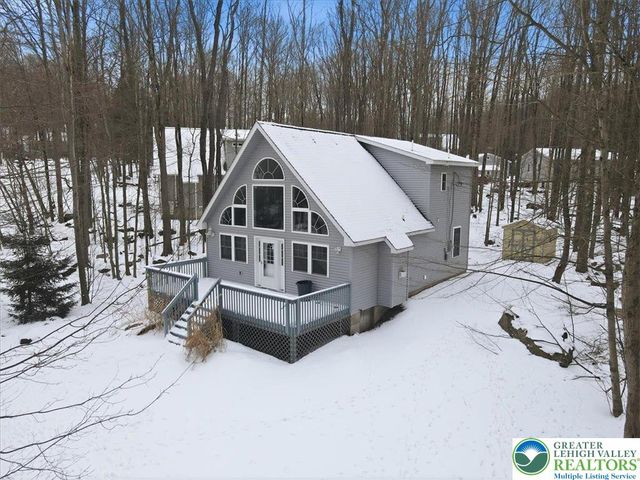 102 Chitimacha Drive, Coolbaugh Twp, PA 18347