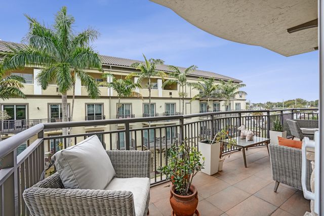 2617 NE 14th Avenue 304, Wilton Manors, FL 33334