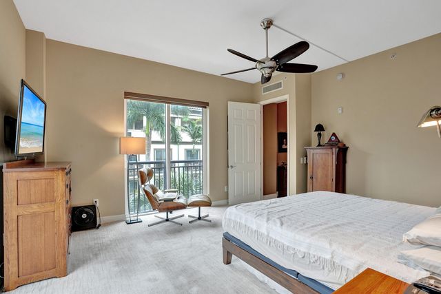 2617 NE 14th Avenue 304, Wilton Manors, FL 33334