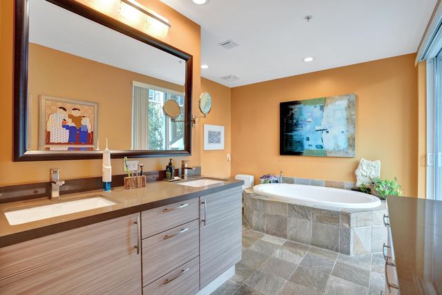 2617 NE 14th Avenue 304, Wilton Manors, FL 33334