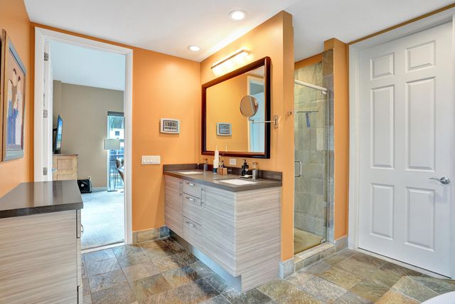 2617 NE 14th Avenue 304, Wilton Manors, FL 33334