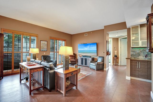 2617 NE 14th Avenue 304, Wilton Manors, FL 33334