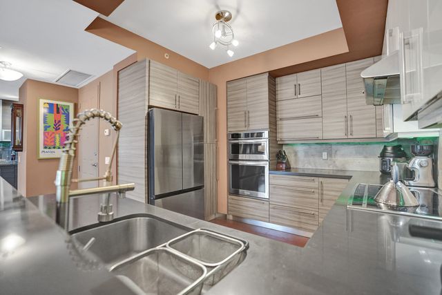 2617 NE 14th Avenue 304, Wilton Manors, FL 33334