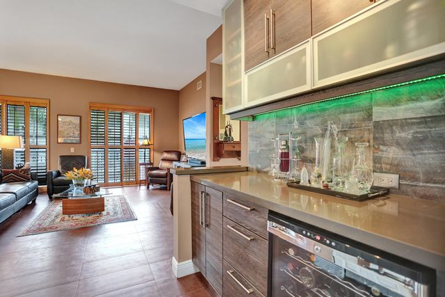 2617 NE 14th Avenue 304, Wilton Manors, FL 33334