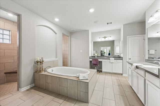 3022 Senita Bloom Drive, Manvel, TX 77578