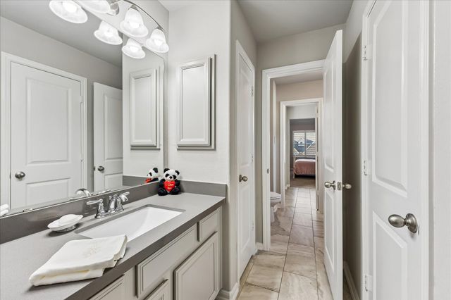 3022 Senita Bloom Drive, Manvel, TX 77578